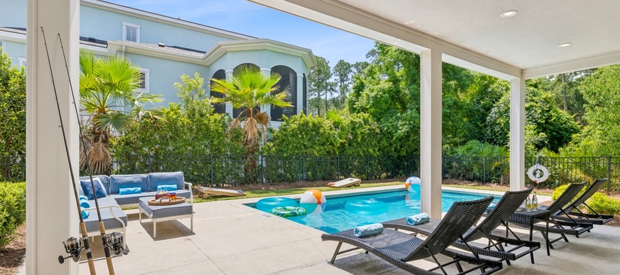 Pool at a Hilton Head Island vacation rental